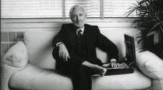 You are currently viewing We all gotta go. Harry Yates, “the man with the brand”, oldest living copywriter passes